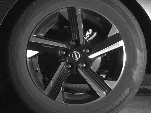 Used 2025 Nissan Sentra SV image 14