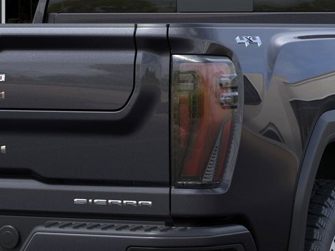 New 2026 GMC Sierra 2500 Denali Ultimate AWD/4WD image 11