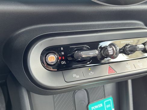 New 2026 MINI Cooper 2-Door Hardtop image 19