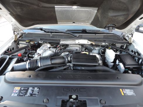 Used 2019 GMC Sierra 3500 SLT w/ Duramax Plus Package image 21