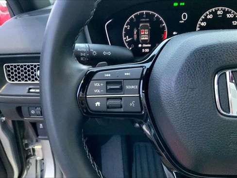 Used 2025 Honda Civic Sport image 23