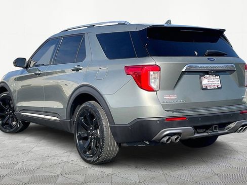 Used 2020 Ford Explorer Platinum w/ Premium Technology Package image 10
