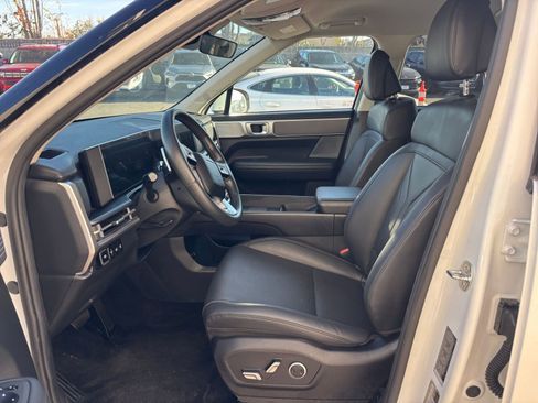 Used 2025 Hyundai Santa Fe SEL image 28