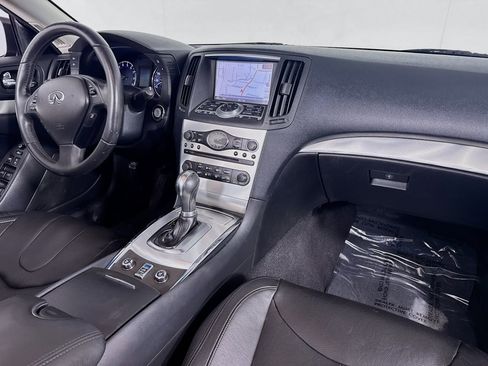 Used 2014 INFINITI Q60 Convertible w/ Premium Package image 32