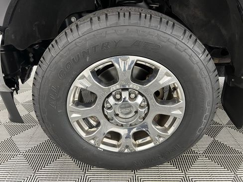 Used 2022 Ford F250 Lariat w/ Chrome Package image 12