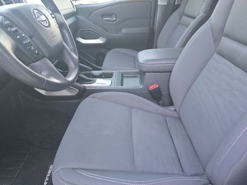 Used 2023 Nissan Frontier SV w/ Technology Package image 13
