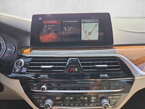 Used 2018 BMW M550i xDrive AWD/4WD image 14