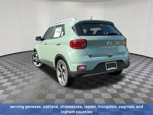 New 2026 Hyundai Venue SEL FWD image 4