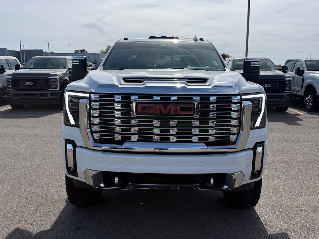 Used 2024 GMC Sierra 2500 Denali w/ Denali Reserve Package AWD/4WD image 24