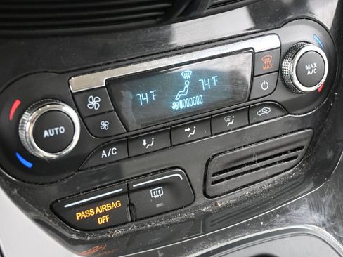 Used 2016 Ford Escape Titanium FWD image 19