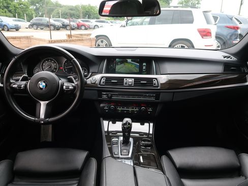 Used 2014 BMW 550i Sedan RWD image 11