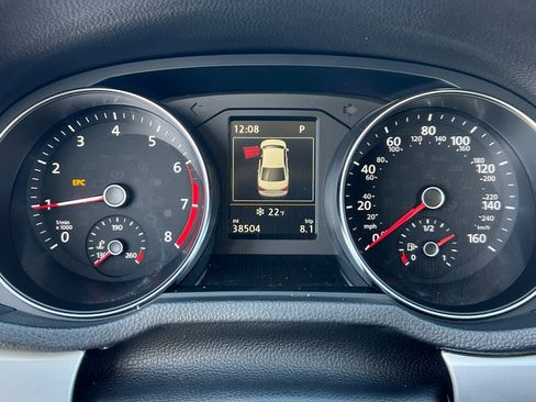 Used 2019 Volkswagen Passat 2.0T Wolfsburg image 30