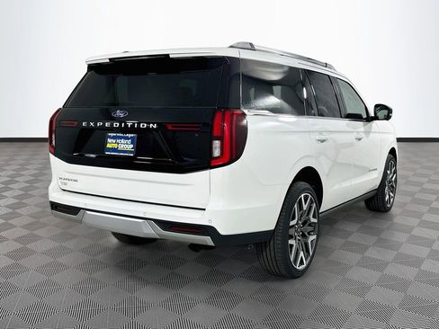 New 2026 Ford Expedition Platinum w/ Platinum Ultimate Package AWD/4WD image 7