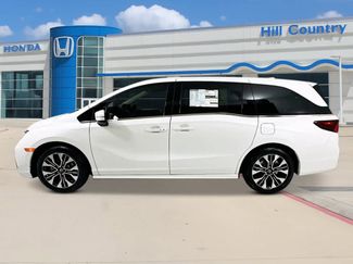 New 2026 Honda Odyssey Elite video 2