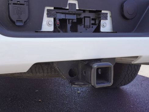 Certified 2023 GMC Sierra 1500 Elevation AWD/4WD image 9