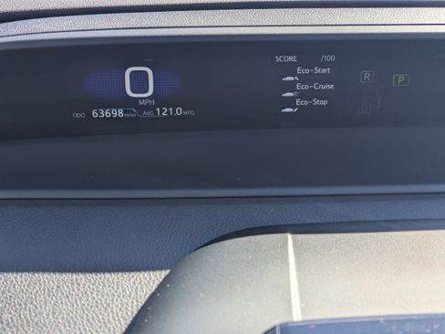 Used 2021 Toyota Prius Prime Limited image 17