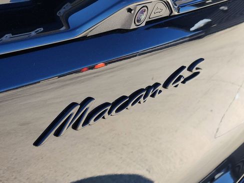 Certified 2025 Porsche Macan 4S Electric image 32