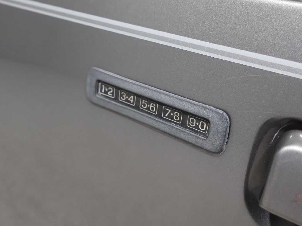 Used 1997 Ford Explorer Limited AWD/4WD image 19