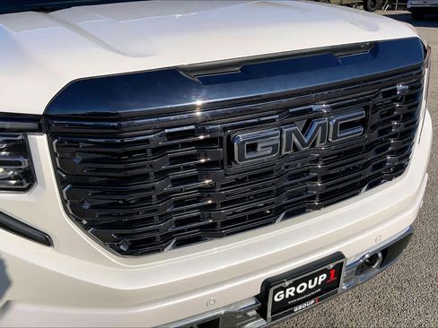 Used 2024 GMC Sierra 1500 Denali Ultimate image 59