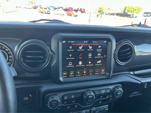 Used 2023 Jeep Wrangler Unlimited Sport AWD/4WD image 34