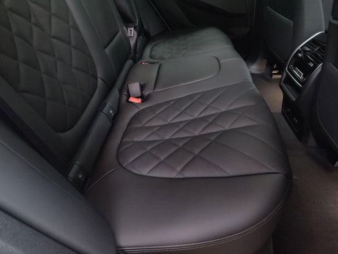 Used 2026 BMW X5 xDrive40i w/ M Sport Package image 26