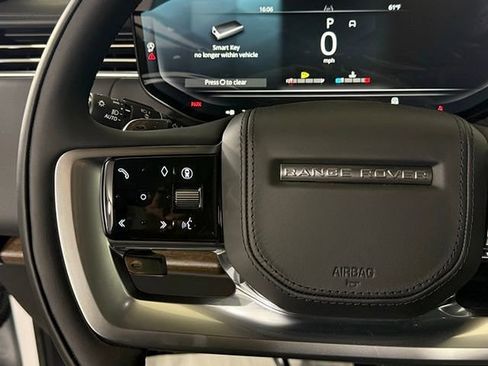 New 2026 Land Rover Range Rover Long Wheelbase SE image 37
