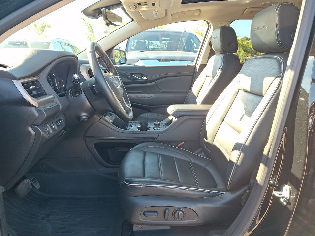 Used 2023 GMC Acadia Denali w/ Black Diamond Edition AWD/4WD image 2