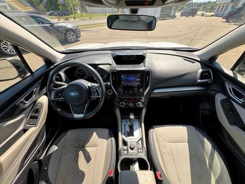 Used 2022 Subaru Forester Premium AWD/4WD image 16