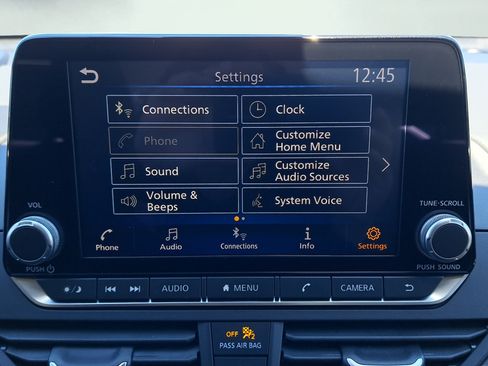 Used 2025 Nissan Altima 2.5 SV FWD image 20