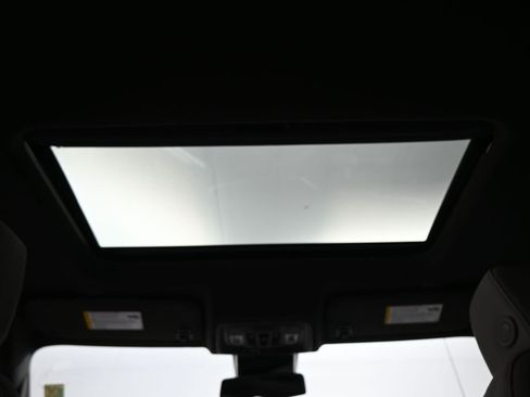 New 2026 GMC Sierra 1500 SLT w/ SLT Premium Plus Package image 24