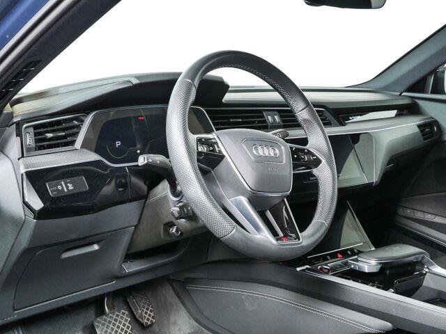 Used 2023 Audi e-tron S Prestige w/ Prestige Package AWD/4WD image 5