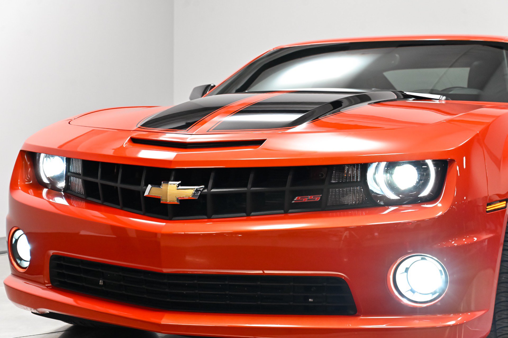 Used 2010 Chevrolet Camaro SS w/ RS Package RWD image 48