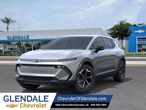 New 2026 Chevrolet Equinox EV LT FWD image 6