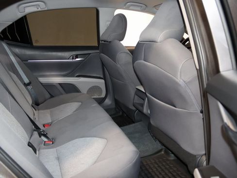 Used 2023 Toyota Camry LE image 59