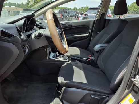 Used 2018 Ford Fiesta SE FWD image 16