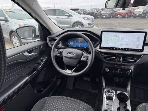 Certified 2023 Ford Escape Active w/ Tech Pack #2 image 18