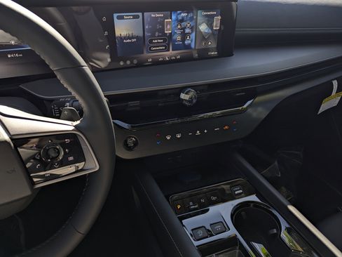 New 2026 Nissan Murano SV image 10