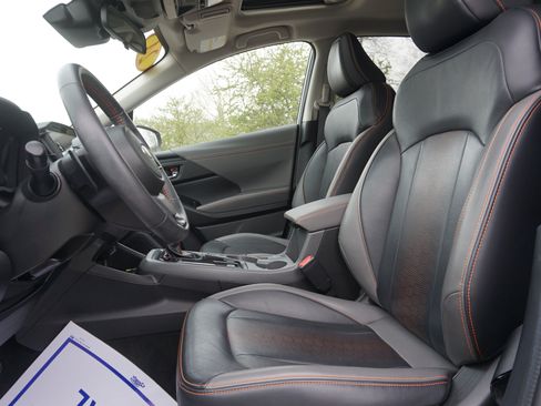 Used 2024 Subaru Crosstrek 2.5i Limited AWD/4WD image 13