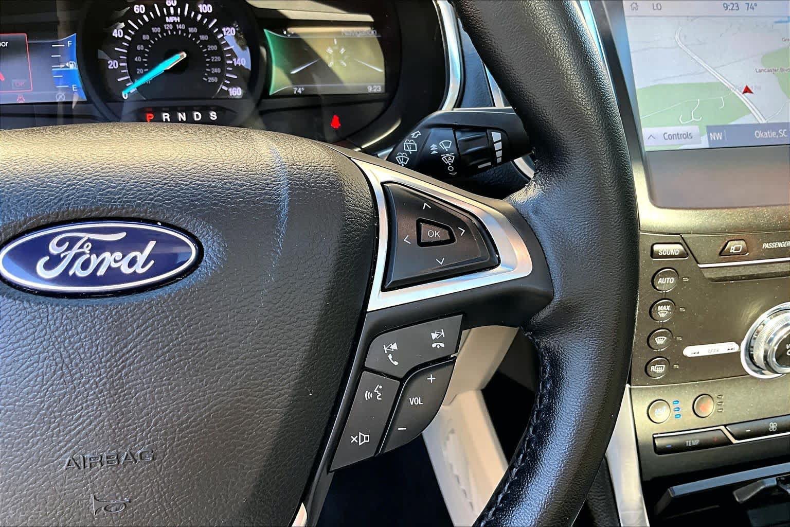 Used 2019 Ford Edge Titanium w/ Equipment Group 301A FWD image 25