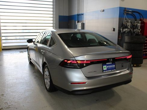 Certified 2023 Honda Accord LX image 35