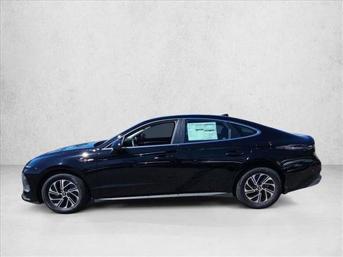 New 2026 Hyundai Sonata Blue FWD image 5