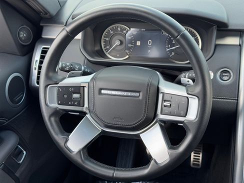 Used 2023 Land Rover Discovery S R-Dynamic image 21
