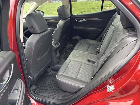 Used 2023 Buick Envision Avenir AWD/4WD image 10