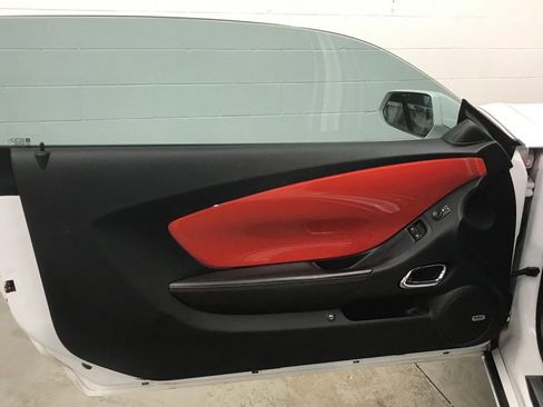 Used 2010 Chevrolet Camaro SS w/ RS Package image 9