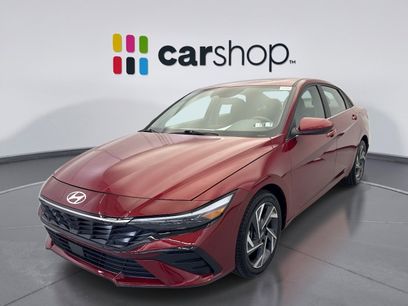 Used 2025 Hyundai Elantra SEL