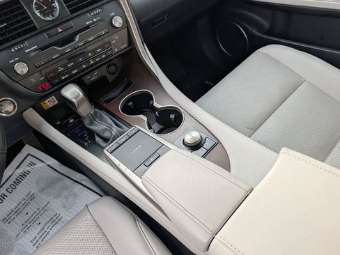 Used 2022 Lexus RX 350 AWD w/ Premium Package image 18
