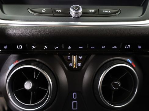 Used 2023 Chevrolet Blazer LT w/ Convenience Package FWD image 50