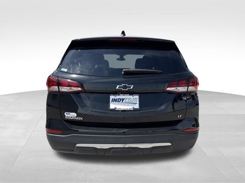 Used 2024 Chevrolet Equinox LT w/ LPO, Floor Liner Package FWD image 5