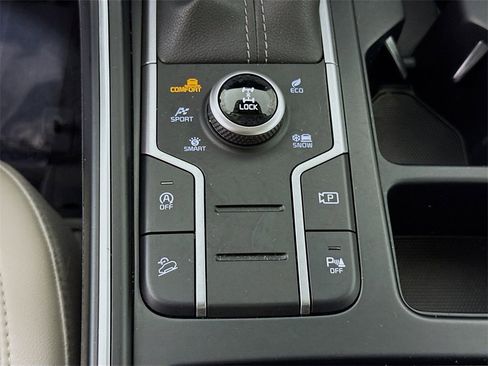 Used 2022 Kia Sorento S w/ Panoramic Sunroof Package image 35