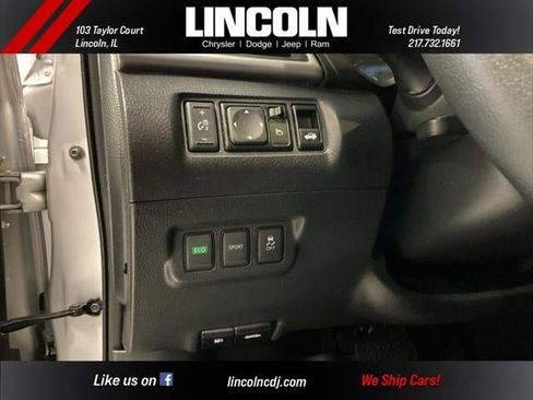 Used 2017 Nissan Sentra SV image 10